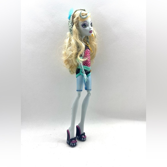 Monster High First Wave Lagoona Blue Doll Mattel READ - Picture 6 of 10